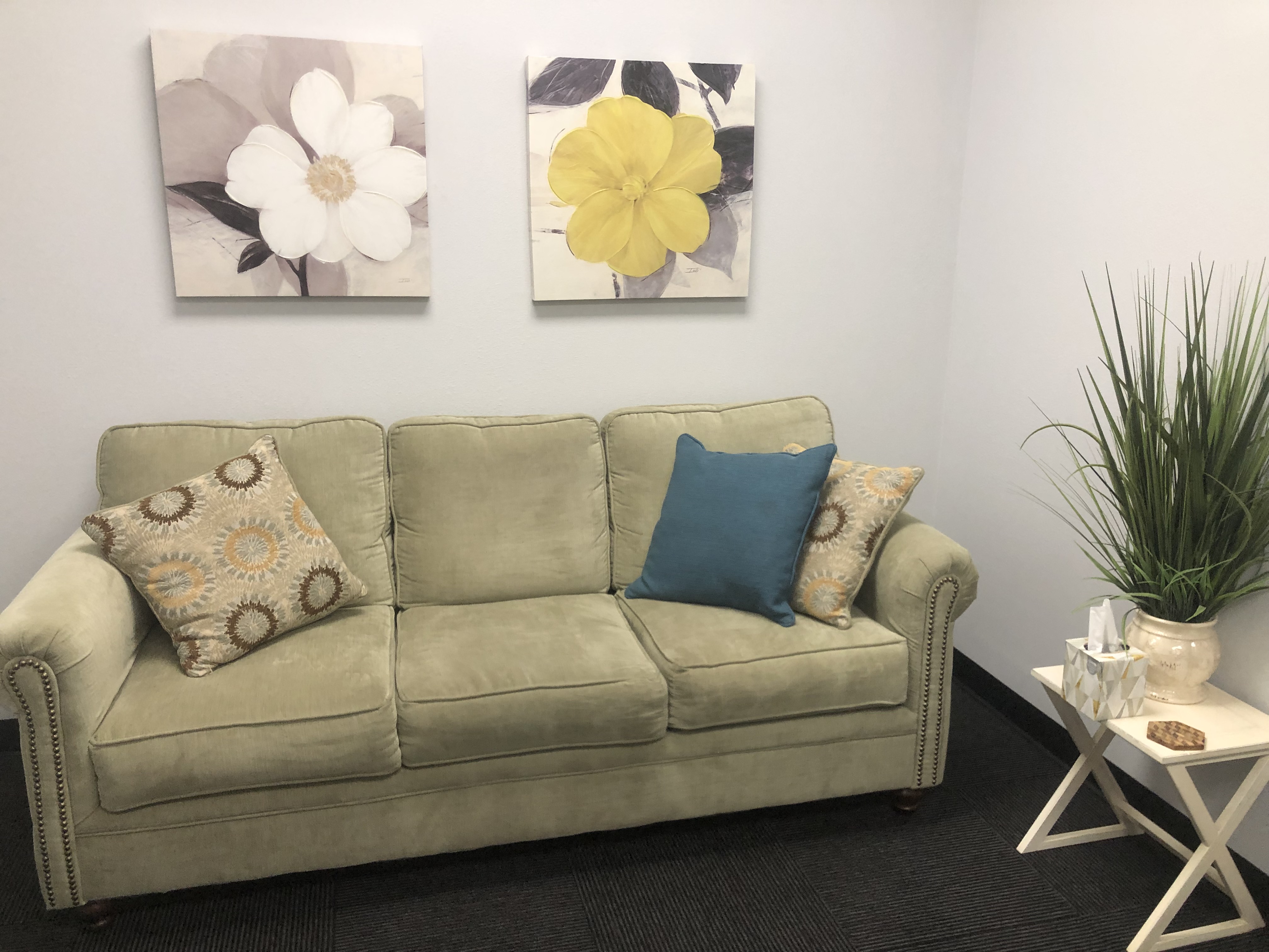 Life Source - Office 4